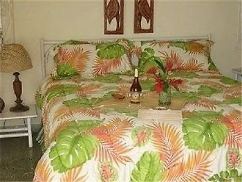 מלון מונטגו ביי Paradise Lacosta Villa